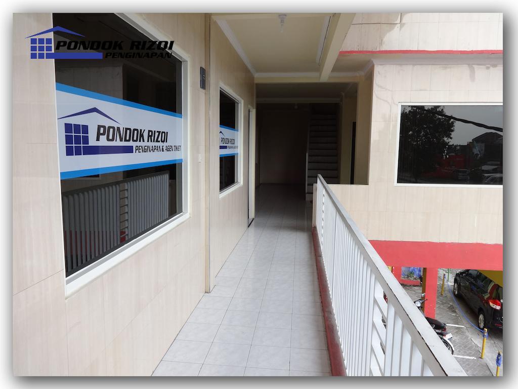 Penginapan Pondok Rizqi Syariah Brebek Kültér fotó